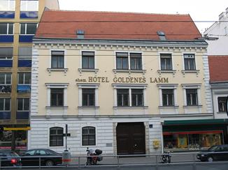 pic GoldenesLamm wikipedia 120330